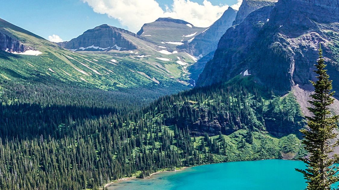 Panoramic views from the Grinnell Glacier Hike in Glacier National Park, Montana