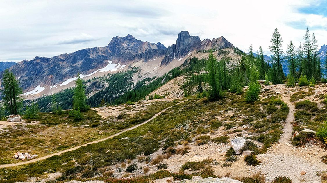 North Cascades National Park hikes, Washington