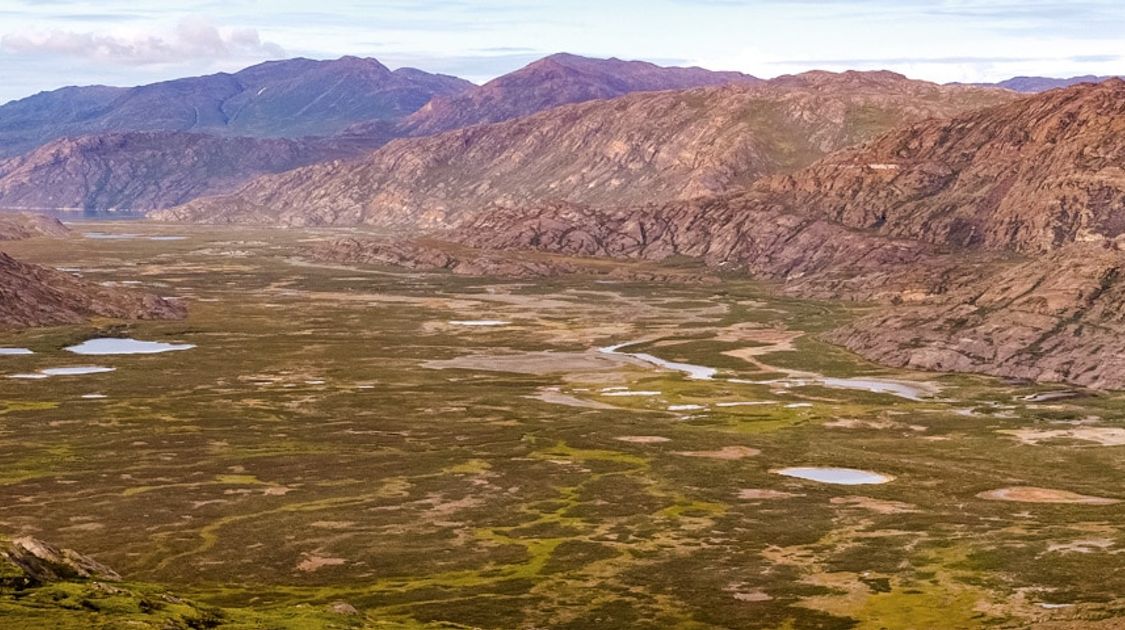 Beautiful panorama on Greenland’s Arctic circle trail