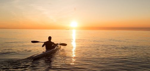 Best Kayaking Adventures in Vancouver and Vancouver Island