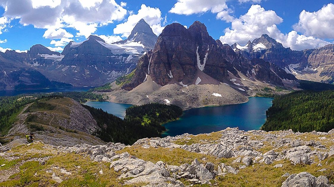 Backpacking Checklist: Essential Gear for a Multi-day Hike