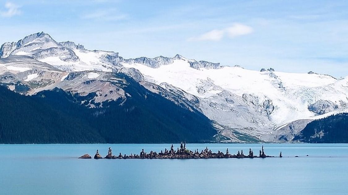 The 24 Greatest Hikes Around Vancouver