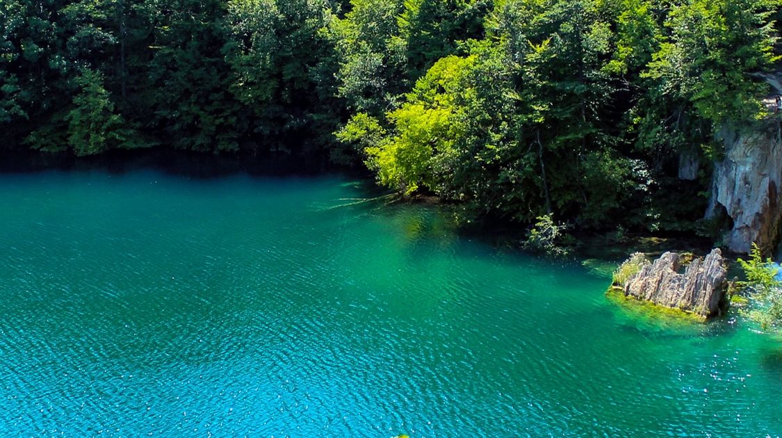 An Ultimate Guide to Plitvice Lakes National Park, Croatia
