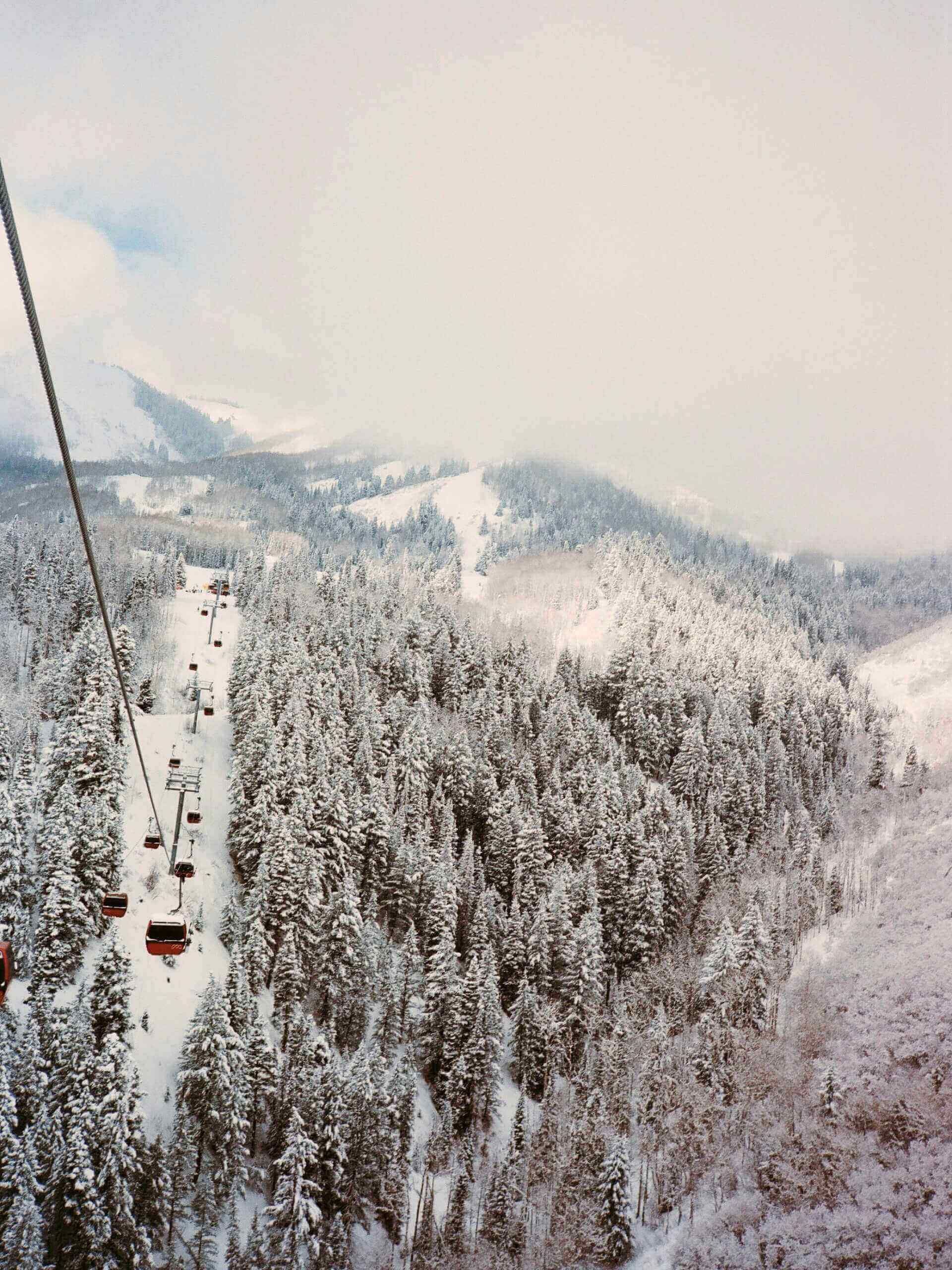 Snowbird Mountain Resort chairlift climbing up
