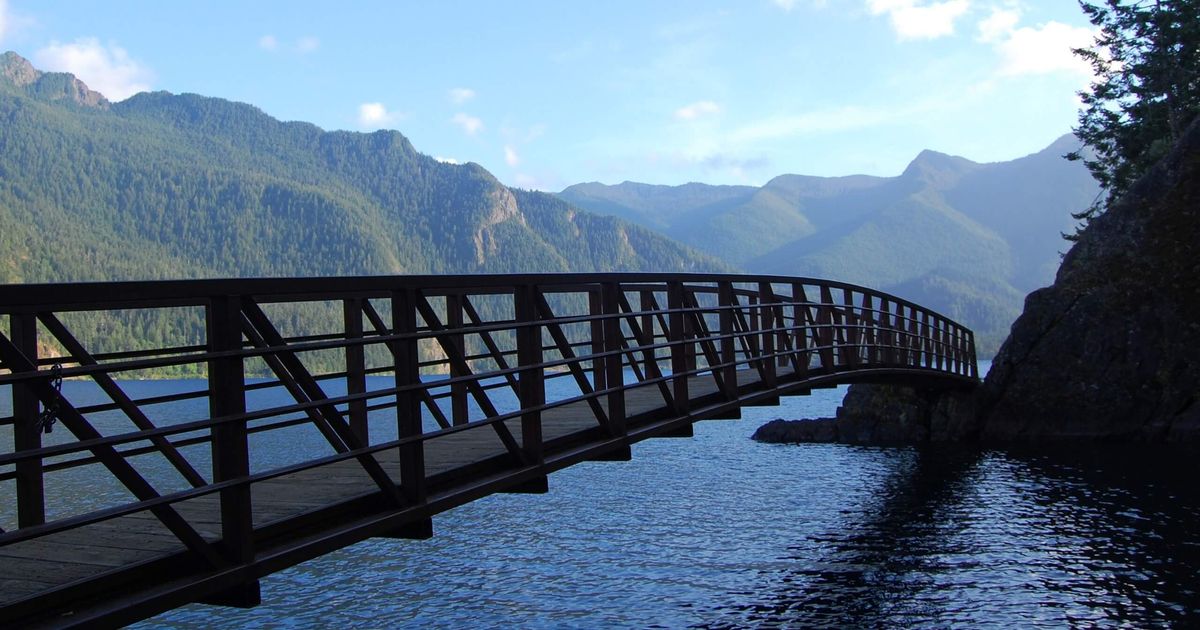 Devil’s Punchbowl via Spruce Railroad Trail Route Guide 10Adventures