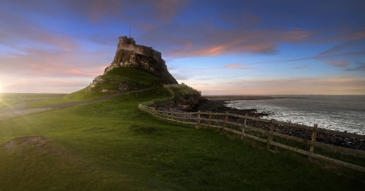 Awesome Walking Routes in Northumberland 10Adventures