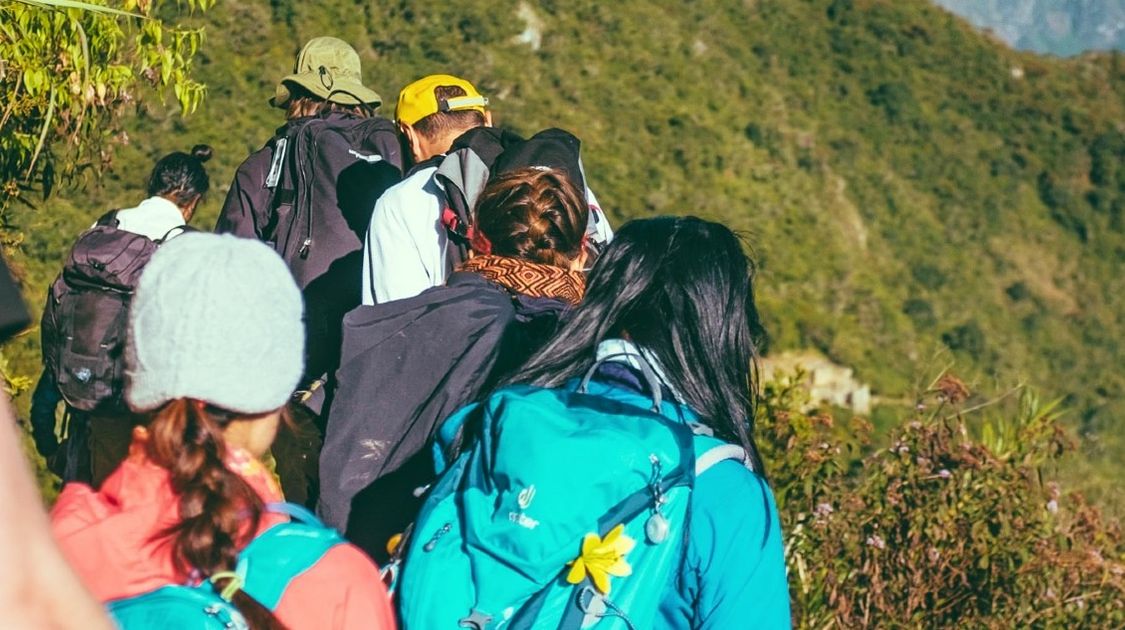 Can’t-Miss Considerations for Choosing a Travel Guide