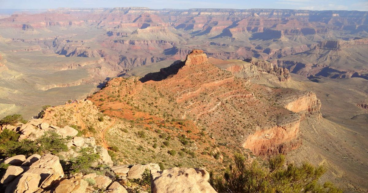 Hiking South Kaibab Trail to Ooh Aah Point Grand Canyon 10Adventures