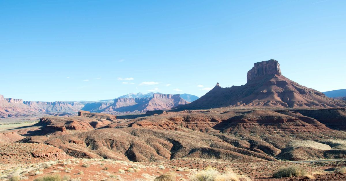 The Sorrel Ridge Trail Breathtaking Desert Vistas in Moab 10Adventures