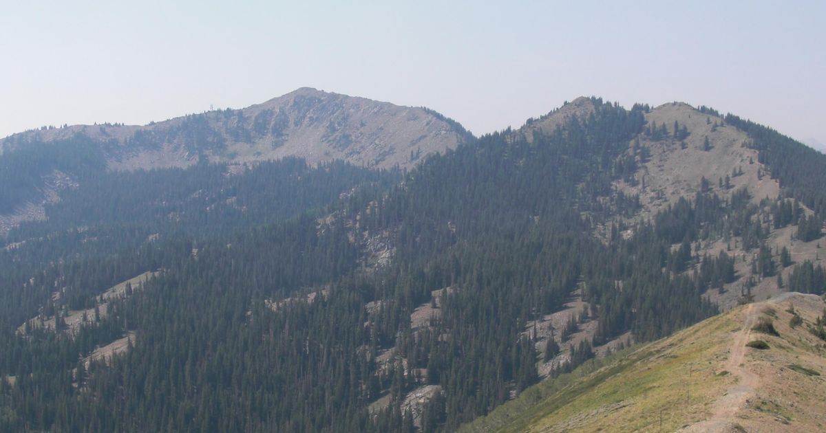 The Shadow Lake Hiking Trail UintaWasatch National Forest 10Adventures