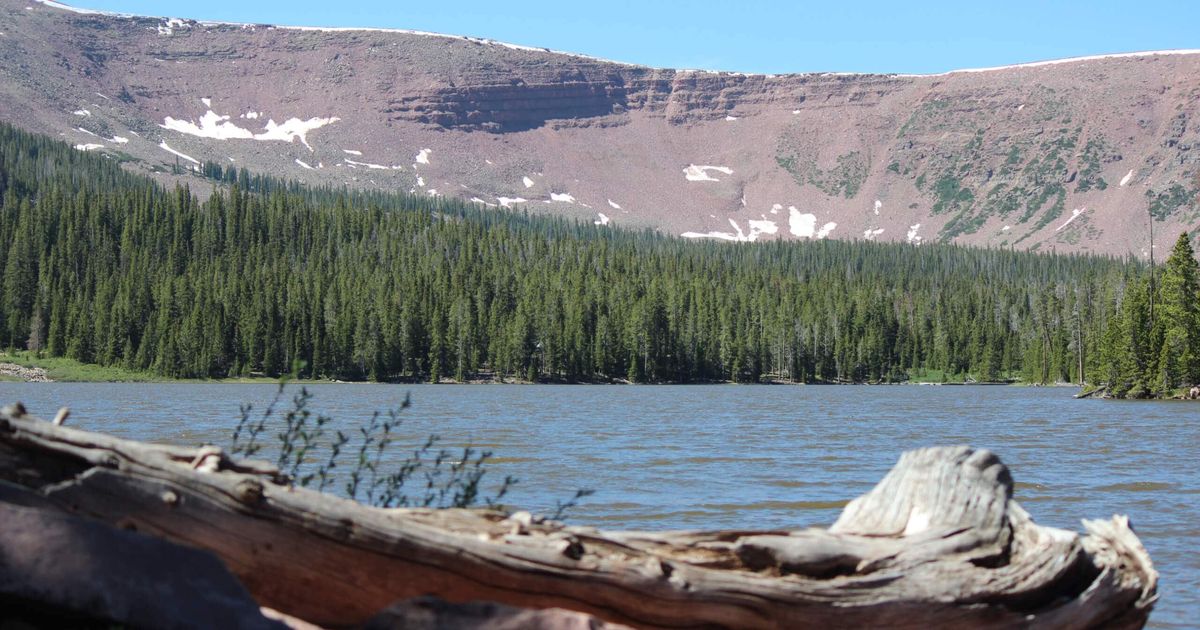 Daggett Lake via Spirit Lake Hike the High Uintas 10Adventures