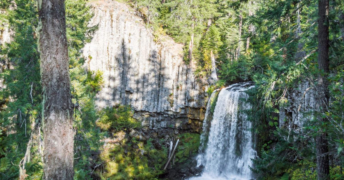 Warm Springs Falls Trail A Short and Sweet Waterfall Hike 10Adventures