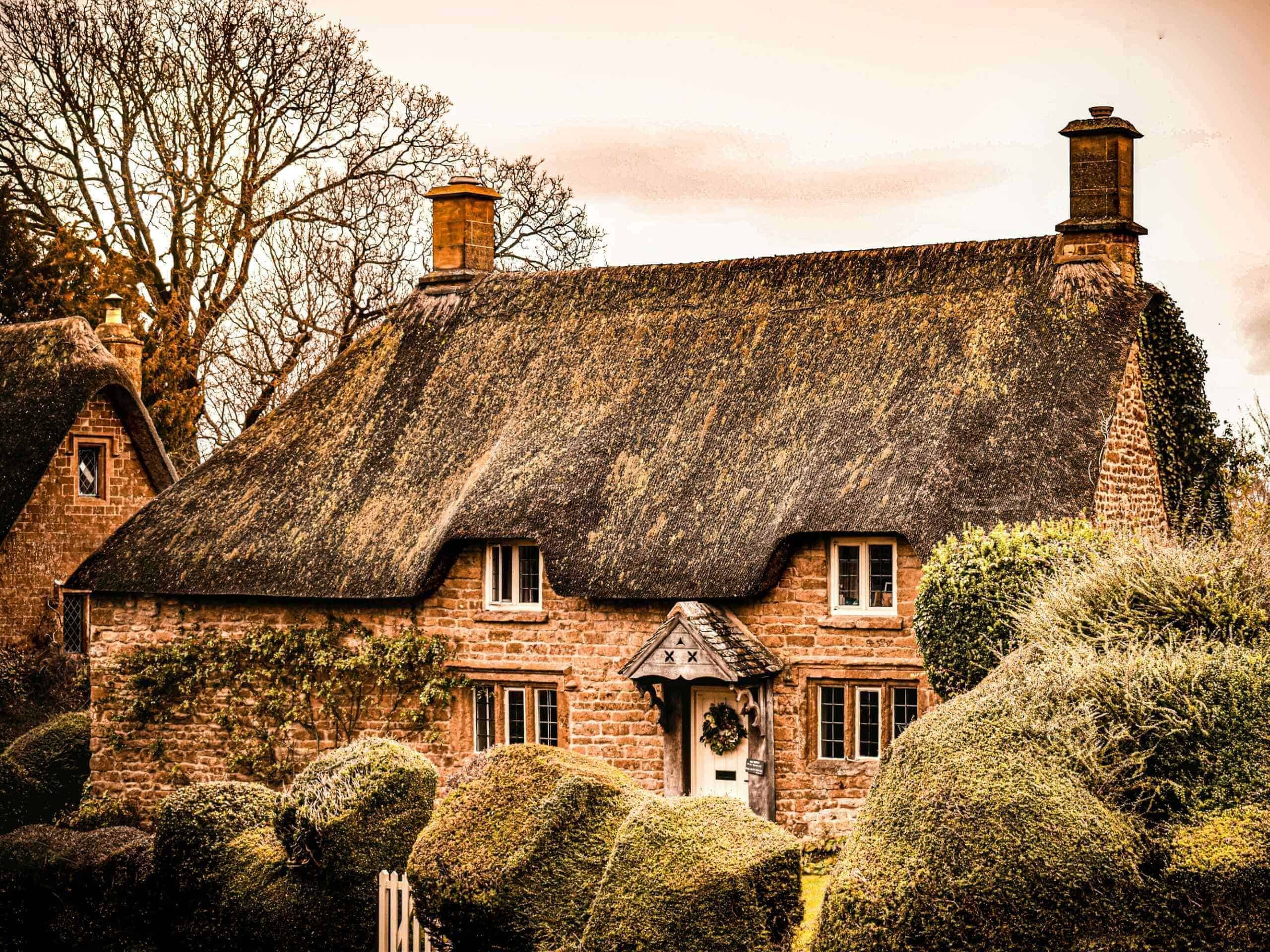 Booking a Cotswold Way Tour