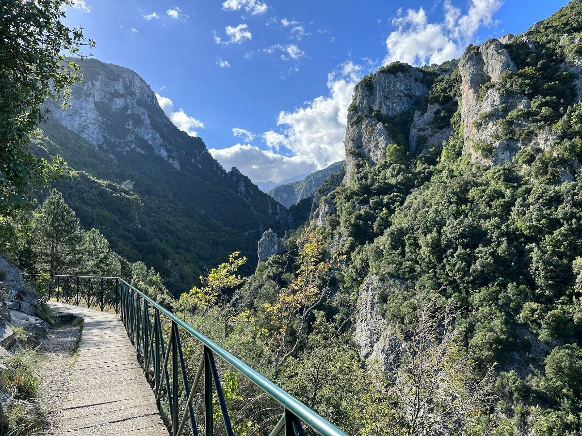 E4 Trail