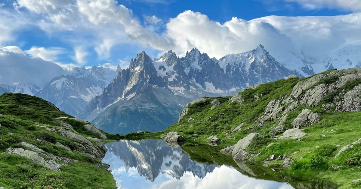 アート・デザイン・音楽 Guide to Chamonix and the Mont Blanc What to Do in Chamonix Before Hiking the Tour du Mont Blanc