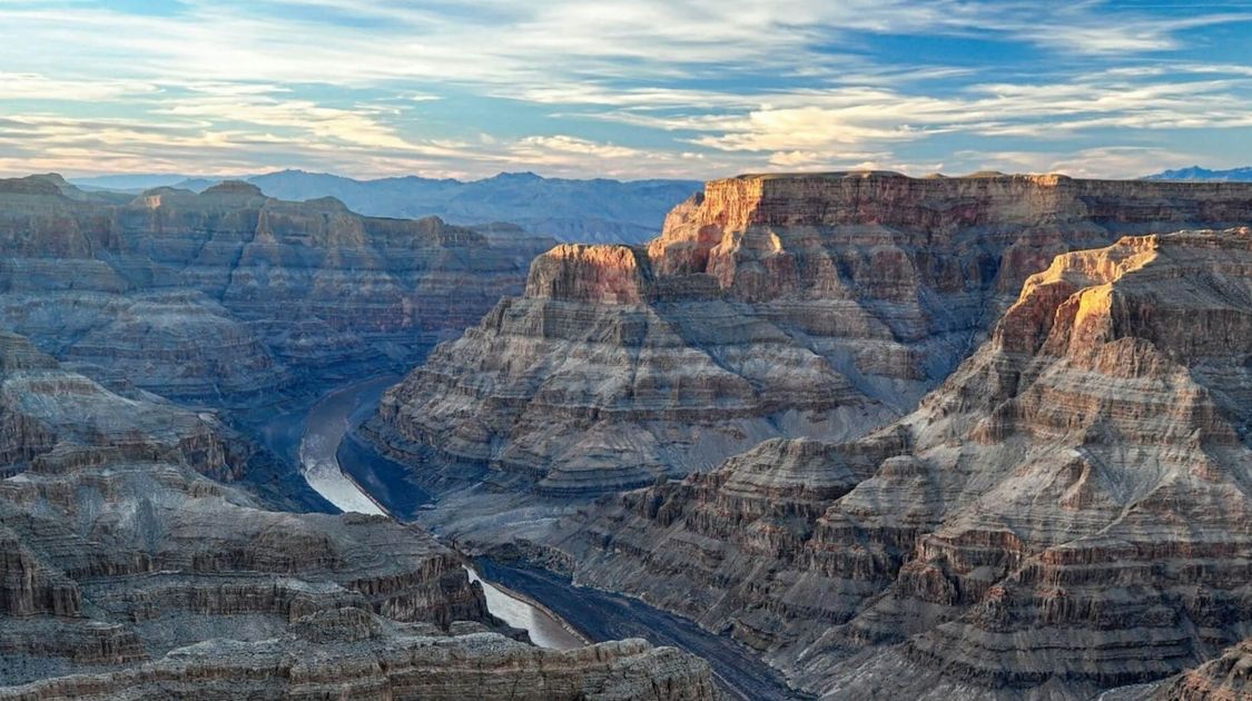 Title Image Bucket List North America