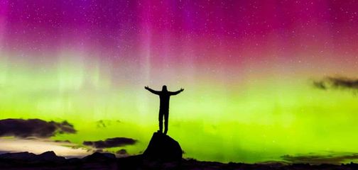 Blog Chasing the Northern Lights: My Life-Changing Journey in YukonBlog Chasing the Northern Lights: My Life-Changing Journey in Yukon