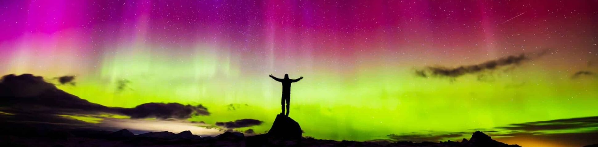 Blog Chasing the Northern Lights: My Life-Changing Journey in YukonBlog Chasing the Northern Lights: My Life-Changing Journey in Yukon