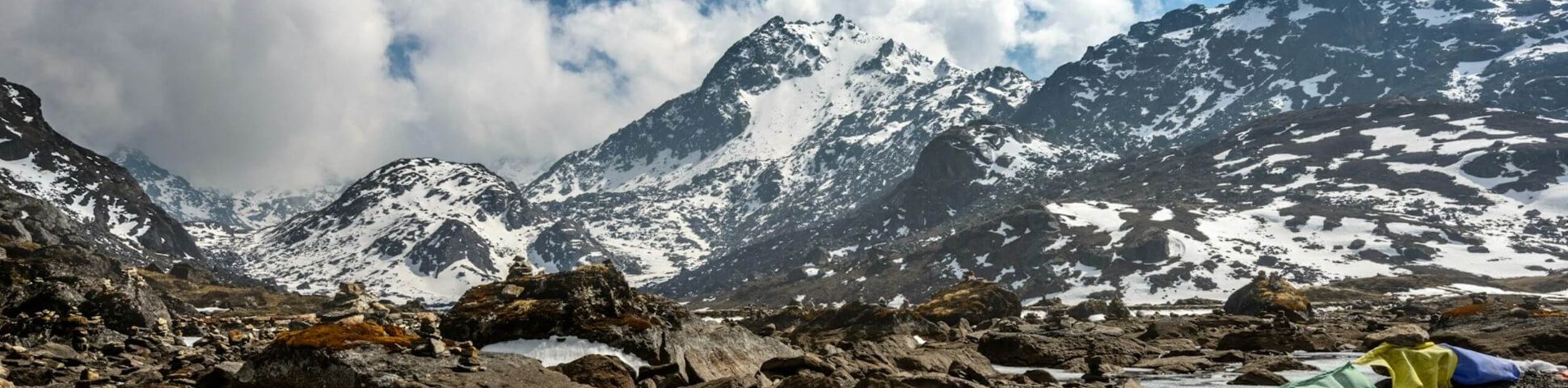 Blog Trek in the Himalayas in 2026