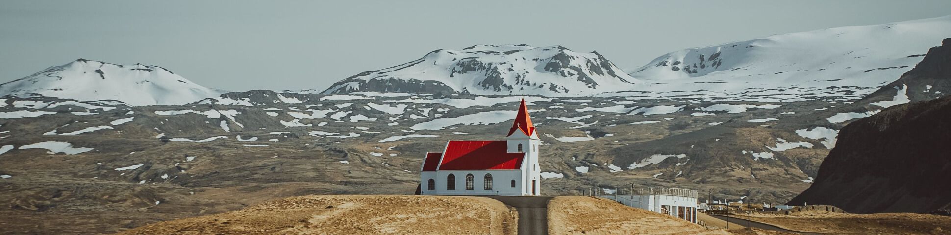 Cycling in Iceland: Bike Routes, Weather and Travel Tips for 2026