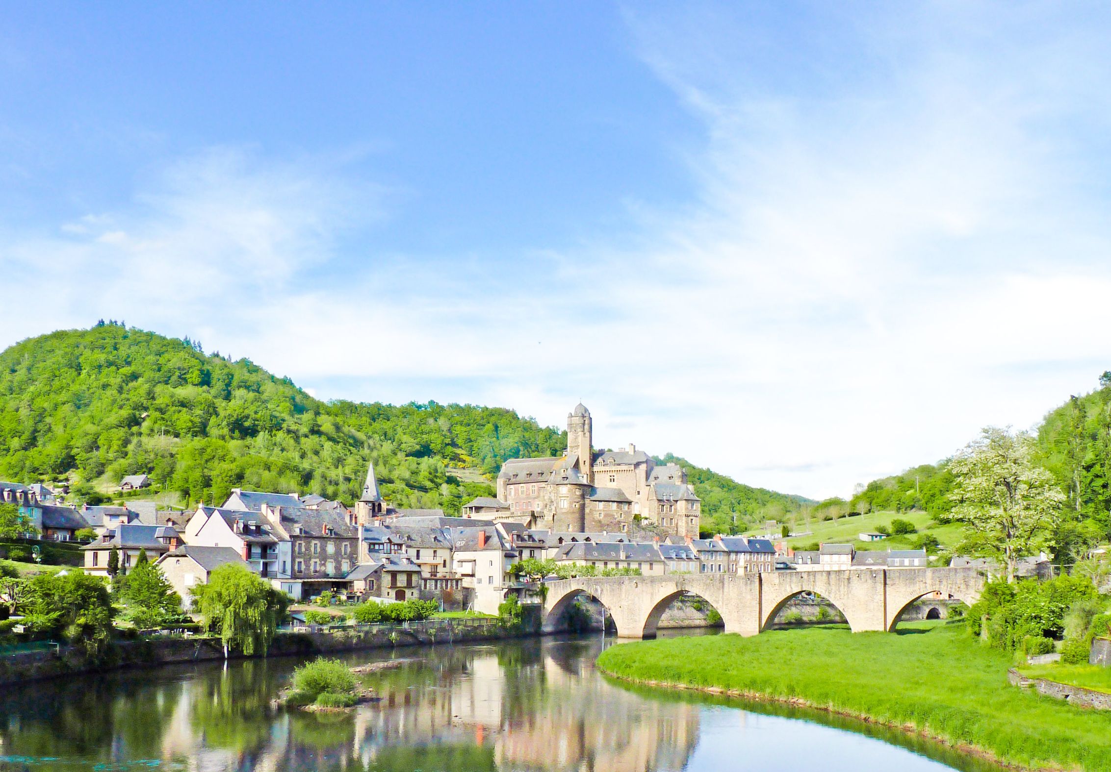 Cycle the Le Puy Camino: Le Puy to Cahors (France) | Self-Guided