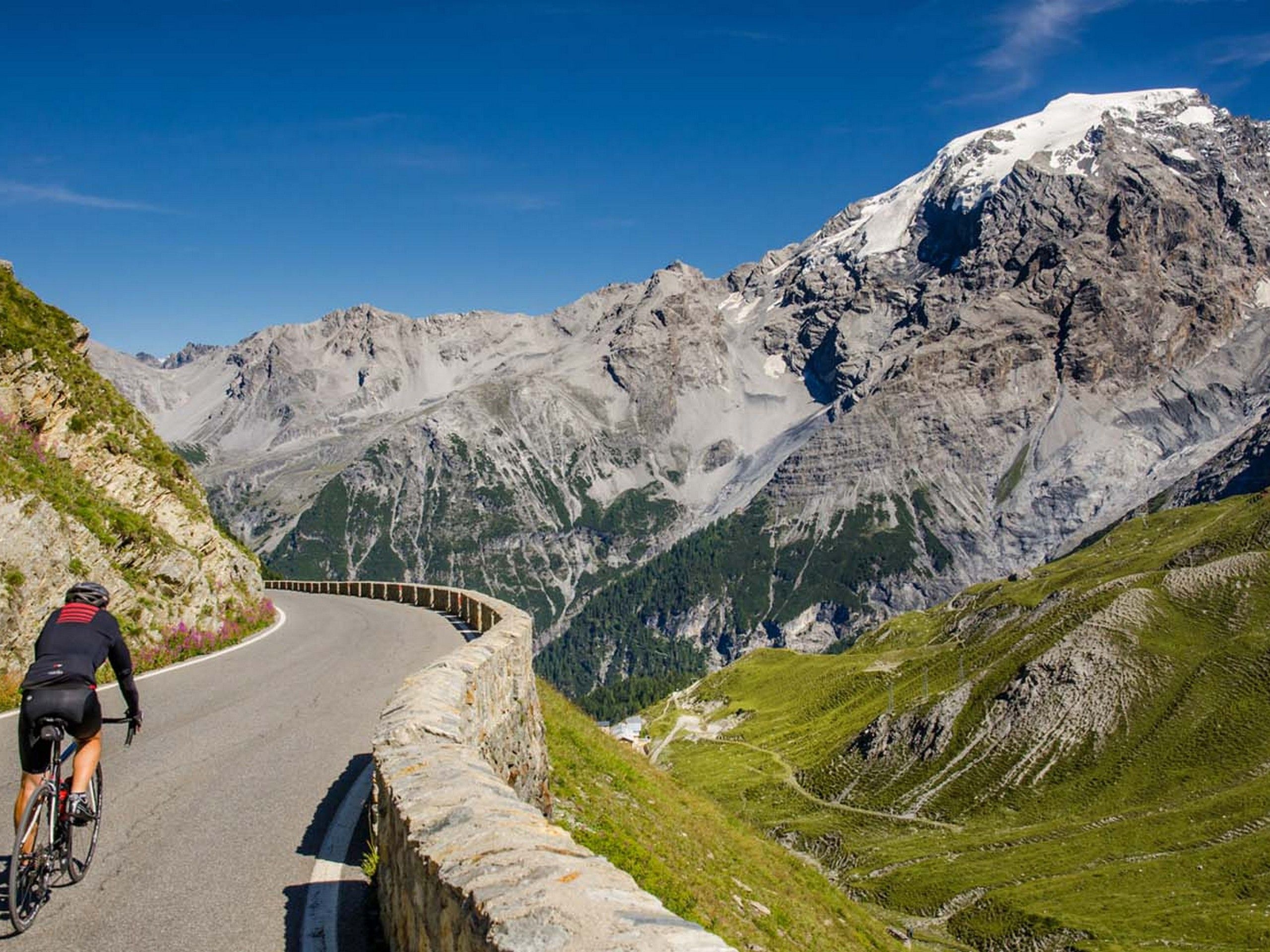 7-Day Guided Cycling Tour in the Italian Alps – 10Adventures | 10Adventures